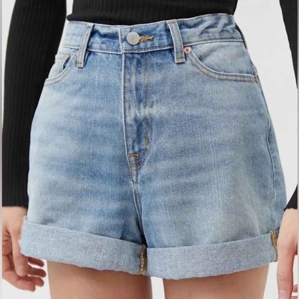 EUC BDG high rise mom shorts, size 25